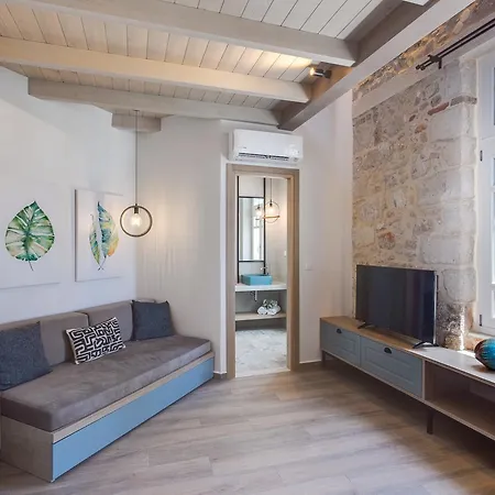 Apartment 1924 *